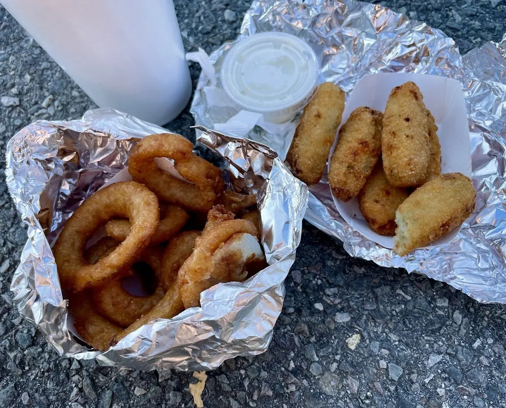 Onion Rings Jalapeño Poppers